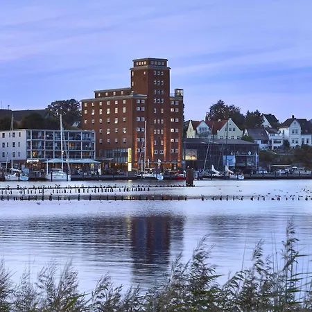 Apartment Pier 14 Im Pierspeicher